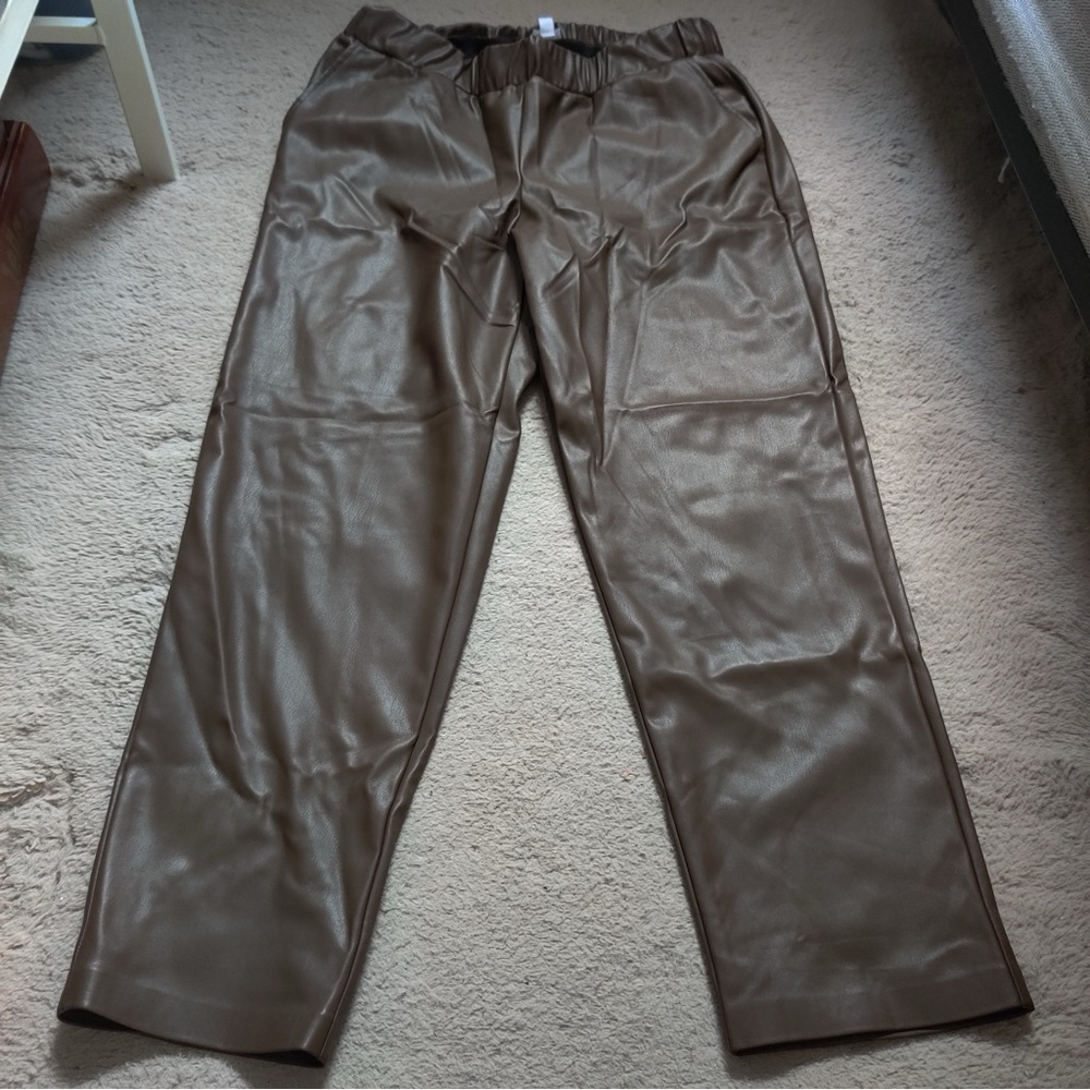 The Drop @lisadnyc Women's Vegan Leather Pull On Jogger Straight Leg Pants